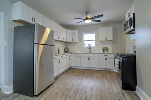609 W Biddle St, Jackson, MI 49203 - Photo 12