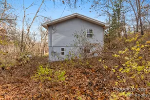 8945 Vergennes St SE, Ada, MI 49301 - Photo 24