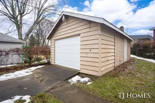 30 East Ave N, Battle Creek, MI 49017 - Photo 24