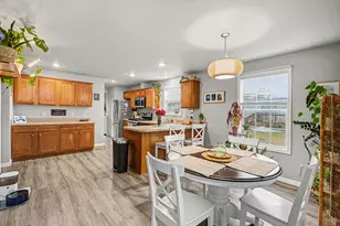 3611 Butternut Dr, Holland, MI 49424 - Photo 8