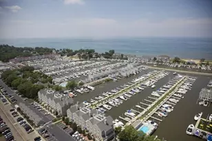 310 Oselka Dr, New Buffalo, MI 49117 - Photo 4