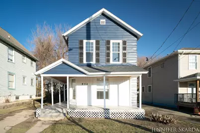 834 Madison Avenue SE, Grand Rapids, MI 49507 - Photo 1