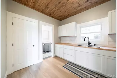 834 Madison Avenue SE, Grand Rapids, MI 49507 - Photo 18