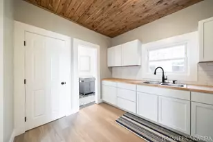 834 Madison Ave SE, Grand Rapids, MI 49507 - Photo 18