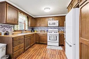 313 S East St, Cassopolis, MI 49031 - Photo 12