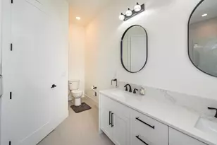 1858 Upland Dr, Ann Arbor, MI 48105 - Photo 32