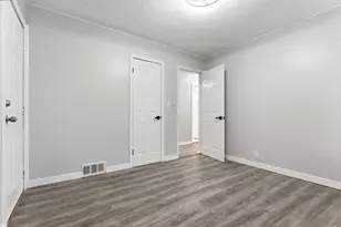 11560 Christy St, Detroit, MI 48205 - Photo 16