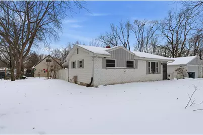 3924 Wedgewood Drive, Lansing, MI 48911 - Photo 2