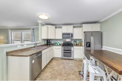 9615 Hessler Xing, Rockford, MI 49341 - Photo 8