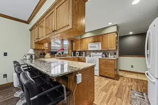 4291 Oakridge Dr NW, Grand Rapids, MI 49534 - Photo 4