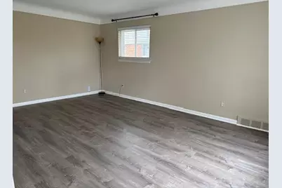 18547 Hillcrest Street, Livonia, MI 48152 - Photo 36