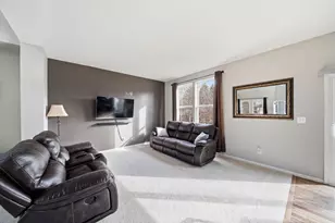 464 Shiloh Dr, Chelsea, MI 48118 - Photo 12