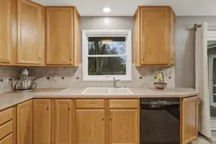 3411 Olney Rd, Kalamazoo, MI 49006 - Photo 12