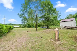 5211 Long Lake Rd, Reading, MI 49274 - Photo 18
