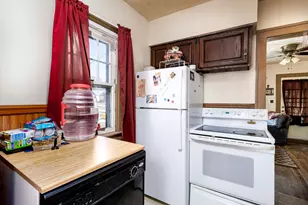 2021 Edgewood Ave NE, Grand Rapids, MI 49505 - Photo 10