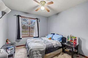 211 Orlando Ave, Holland, MI 49423 - Photo 8