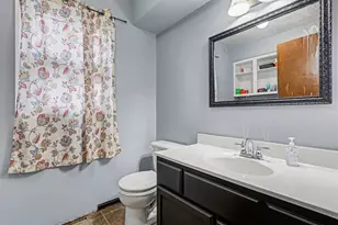 211 Orlando Ave, Holland, MI 49423 - Photo 6