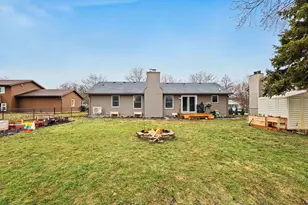 211 Orlando Ave, Holland, MI 49423 - Photo 12