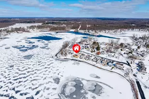 963 Treasure Island Dr, Mattawan, MI 49071 - Photo 12