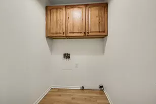 4391 Idlewood Dr SW, Wyoming, MI 49519 - Photo 6