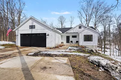 2523 Vanhorn Court, Allegan, MI 49010 - Photo 2