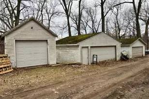 6812 Lake Dr, Hastings, MI 49058 - Photo 40