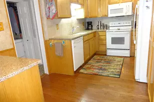 6812 Lake Dr, Hastings, MI 49058 - Photo 10