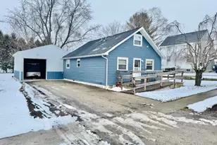 217 Amasa St, Woodland, MI 48897 - Photo 2