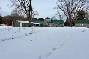 67799 Crooked Creek Rd, White Pigeon, MI 49099 - Photo 6