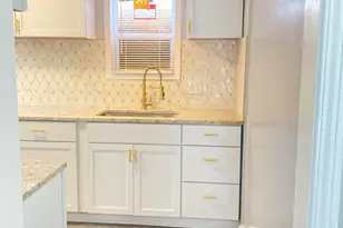 16452 Bringard Dr, Detroit, MI 48205 - Photo 8