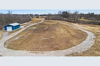 12135 N Adrian Highway, Clayton, MI 49236 - Photo 4