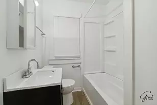 15780 Lesure St, Detroit, MI 48227 - Photo 8