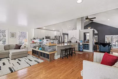 71 Kristin Drive, Marshall, MI 49068 - Photo 8