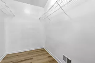 7258 Royal Troon Dr, Ypsilanti, MI 48197 - Photo 16