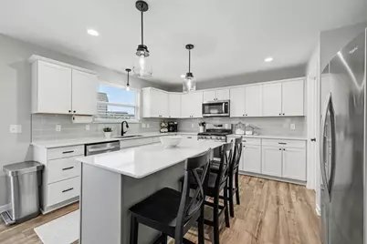 48736 Carnegie Way, Macomb, MI 48042 - Photo 12