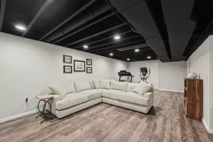 48736 Carnegie Way, Macomb, MI 48042 - Photo 26