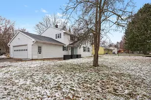 5632 Castleton Ln, Kalamazoo, MI 49009 - Photo 32