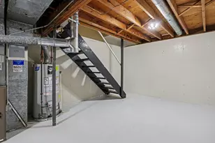 5632 Castleton Ln, Kalamazoo, MI 49009 - Photo 30