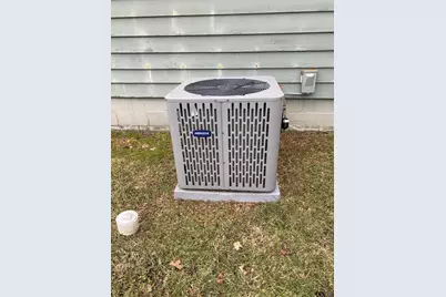 242 W South Street, Athens, MI 49011 - Photo 8