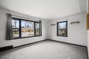 2892 Roosevelt Rd, Muskegon, MI 49441 - Photo 6