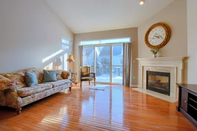 8165 Sequoia Lane, White Lake, MI 48386 - Photo 10