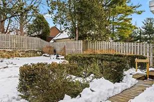 2309 Sheffield Dr, Kalamazoo, MI 49008 - Photo 26