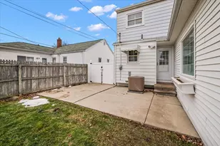 17591 Matthews St, Riverview, MI 48193 - Photo 10