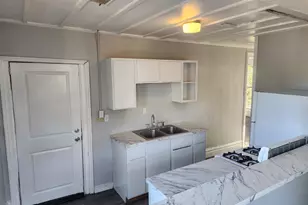 719 Fairview Ave NE, Grand Rapids, MI 49503 - Photo 20