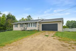 42598 15th Ave, Bloomingdale, MI 49026 - Photo 2