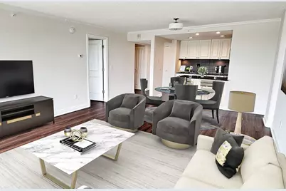 555 S Old Woodward Avenue #1207, Birmingham, MI 48009 - Photo 4