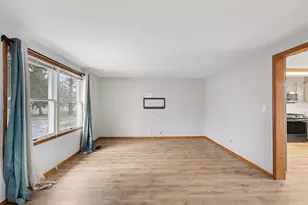 5875 B Dr S, Battle Creek, MI 49014 - Photo 8