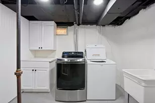 7077 Deering St, Garden City, MI 48135 - Photo 26