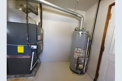 10124 Pelham Road, Taylor, MI 48180 - Photo 12