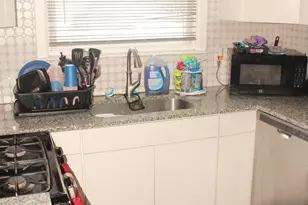 13427 Pembroke Ave, Detroit, MI 48235 - Photo 12